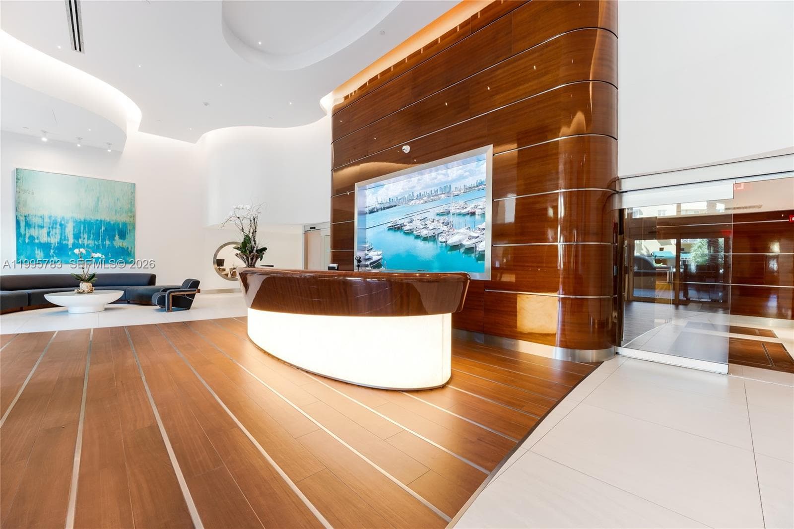 90 Alton Rd 2701 photo 14