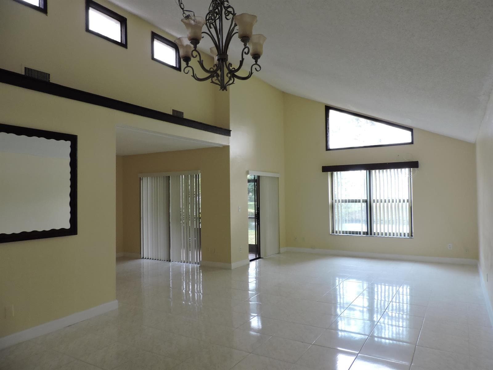 166 Sparrow Drive 2b photo 5