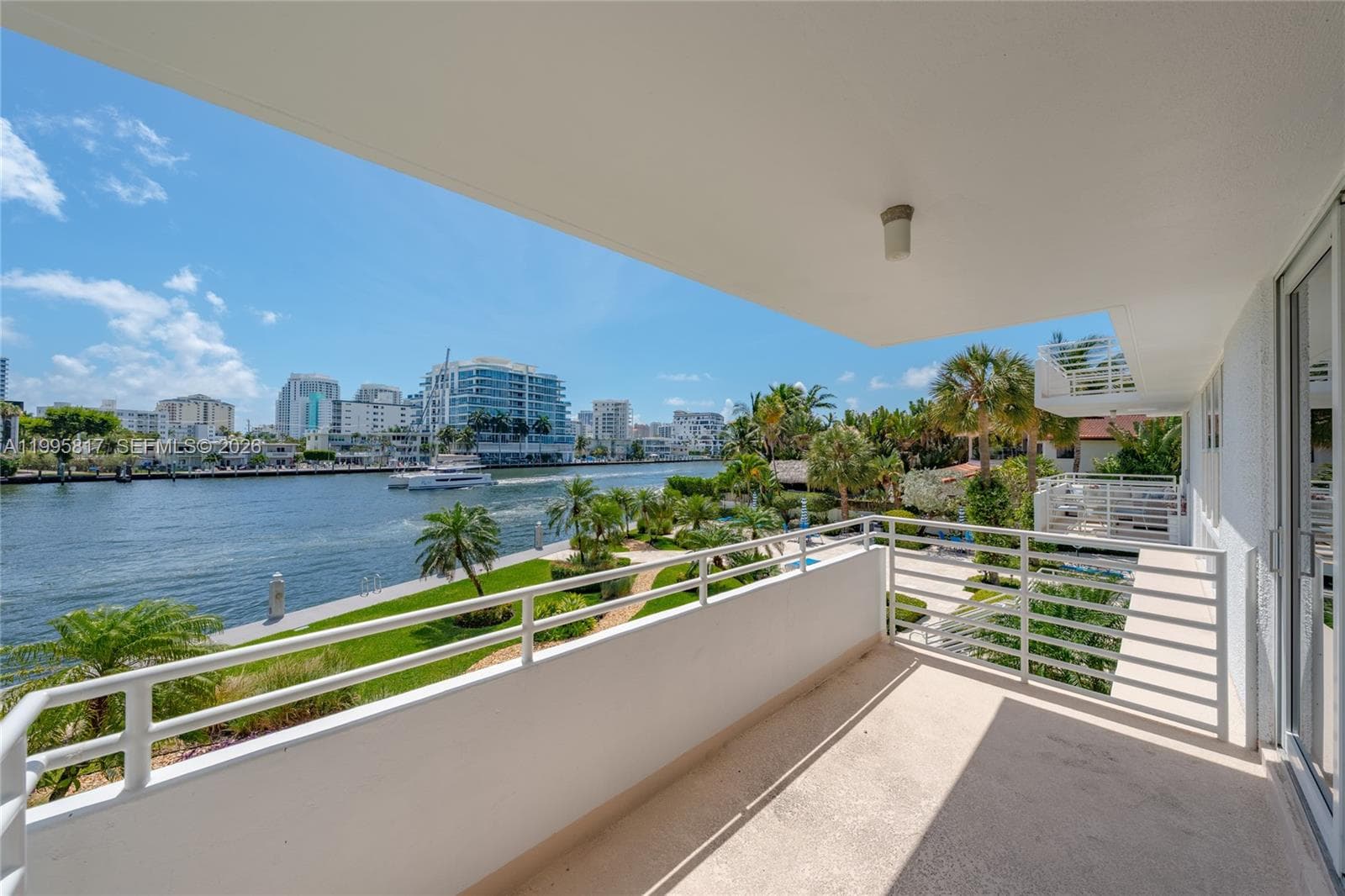 888 Intracoastal Dr 2B photo 17