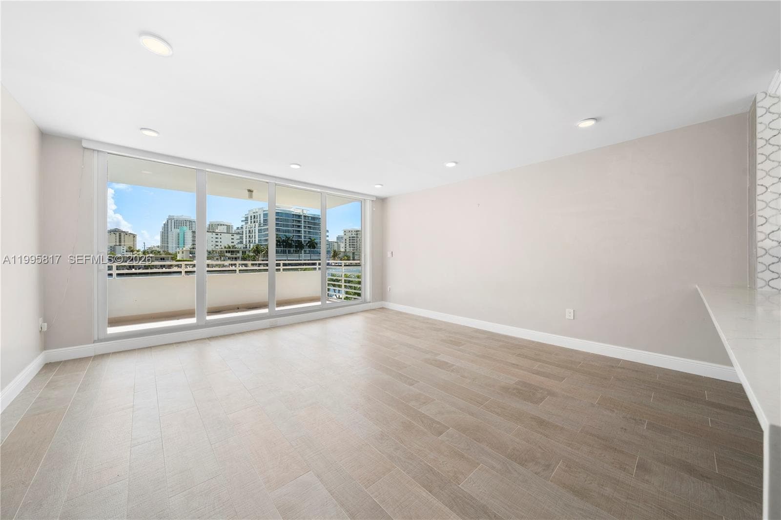 888 Intracoastal Dr 2B photo 8