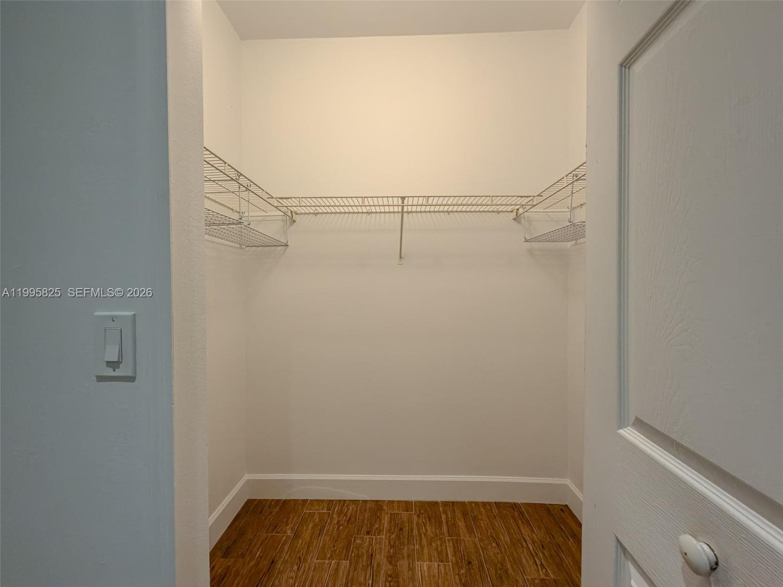 3245 184th St 13405 photo 23