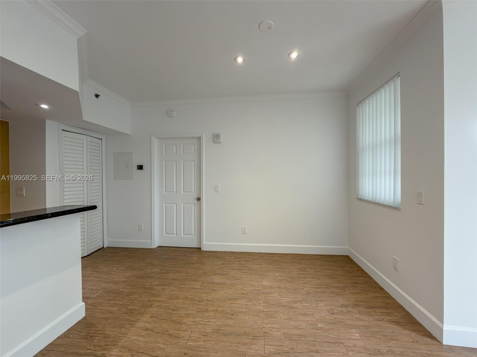 3245 184th St 13405 photo 9