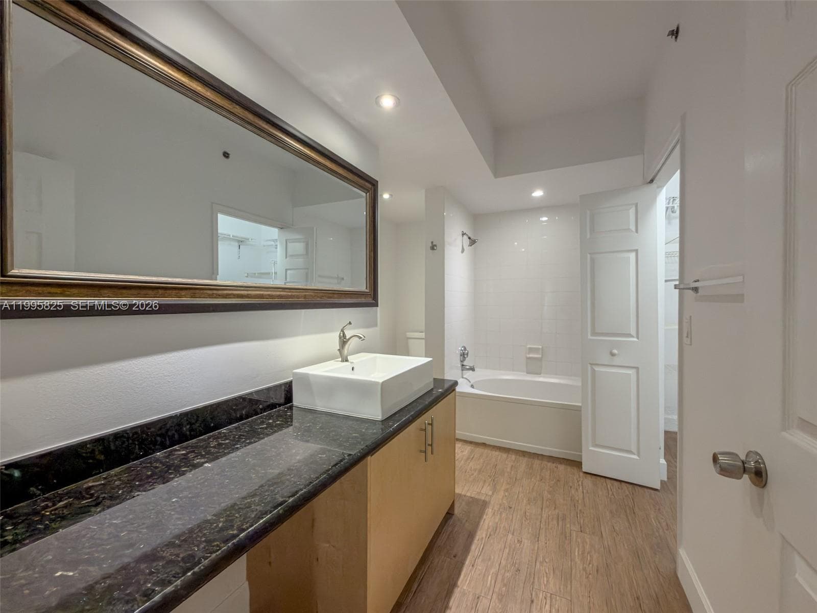 3245 184th St 13405 photo 19