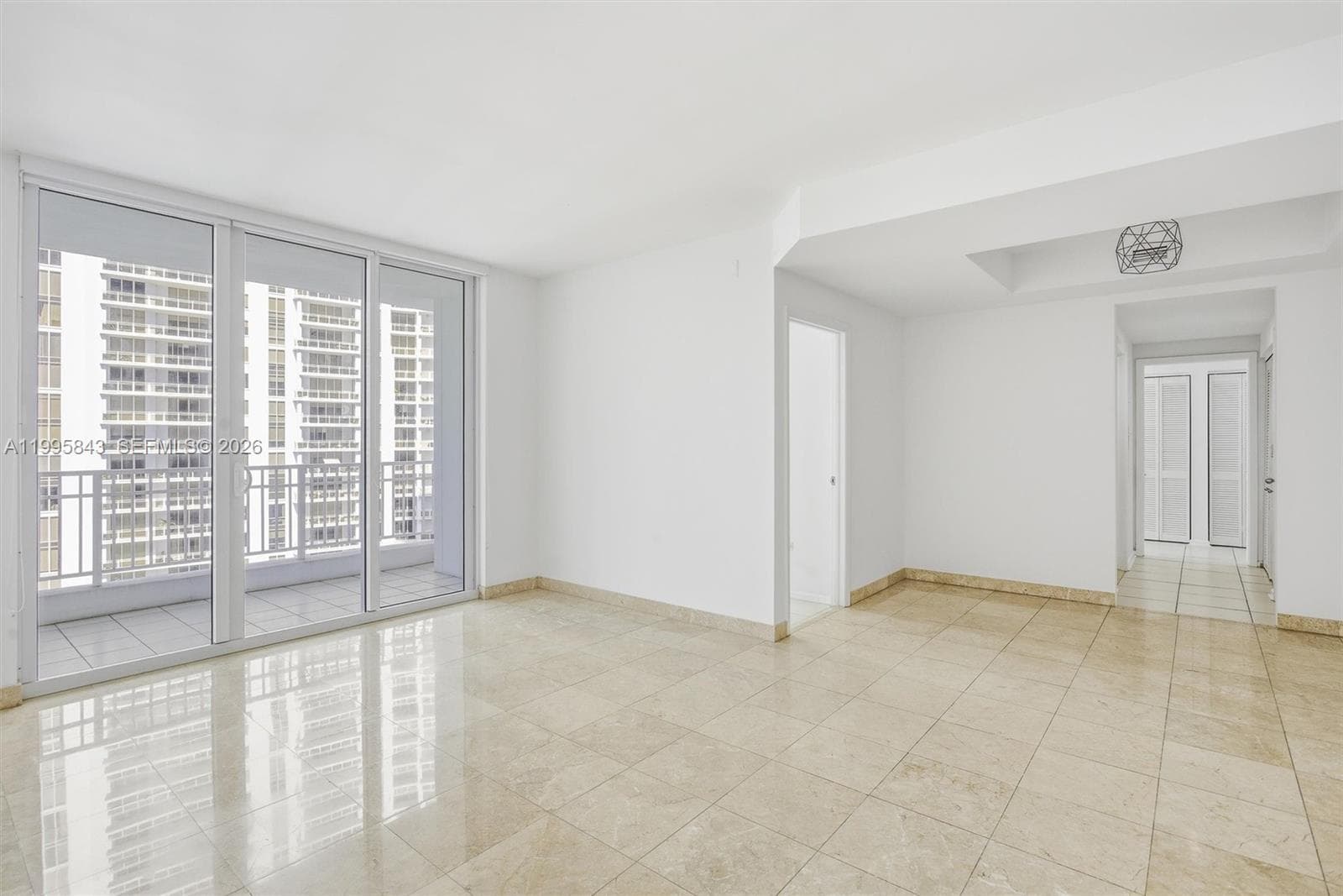 801 Brickell Key Blvd 1204 photo 2