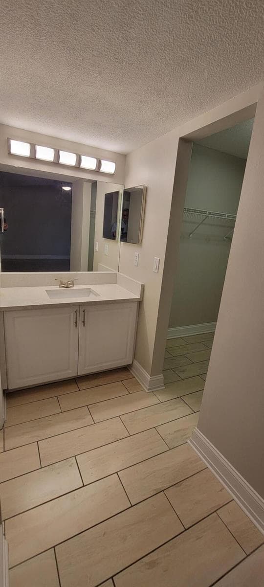 1125 Lake Shore Drive 202 photo 10