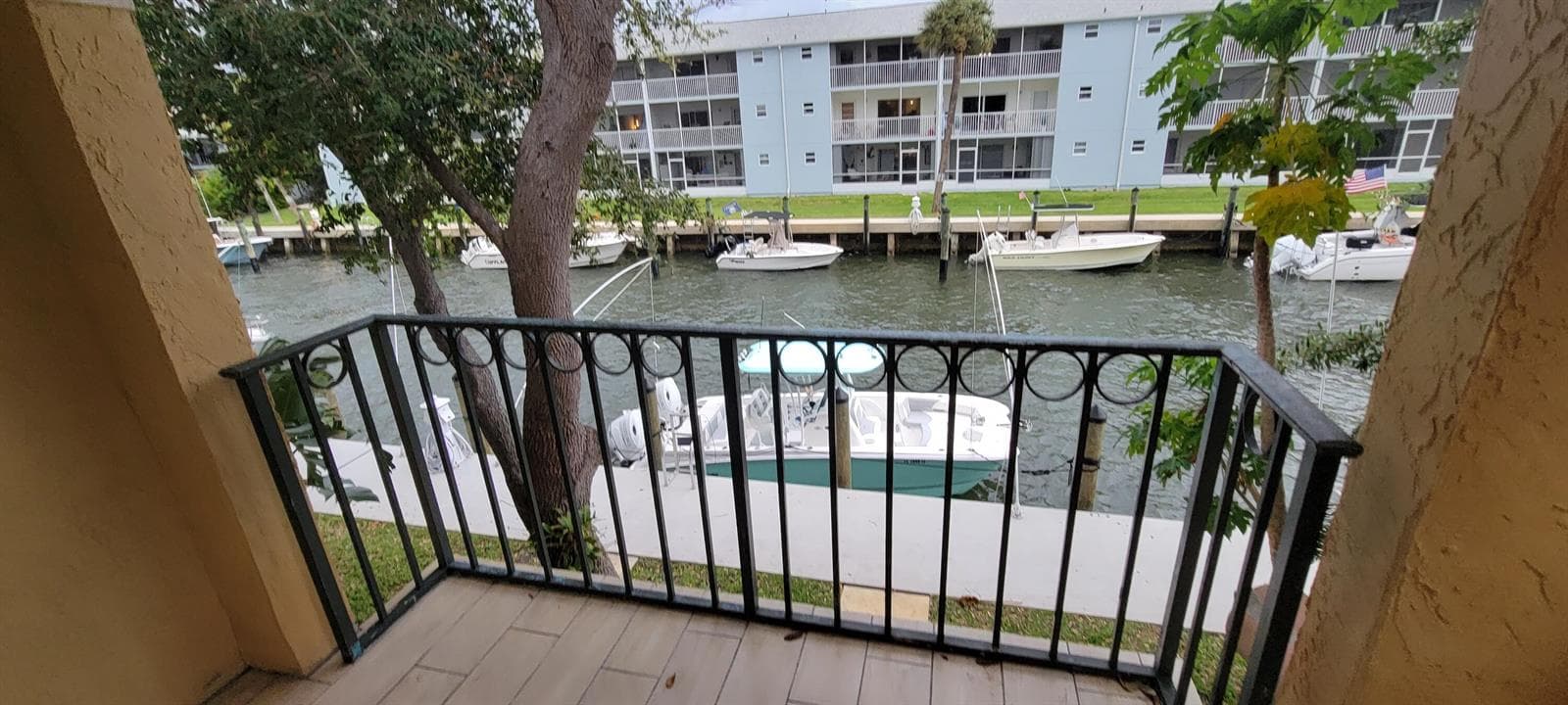 1125 Lake Shore Drive 202 photo 14