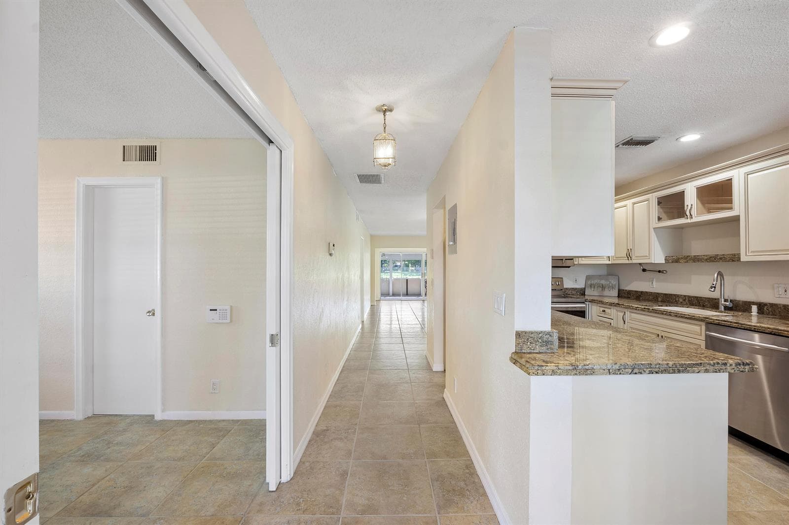 1020 Citrus Way 101 photo 2