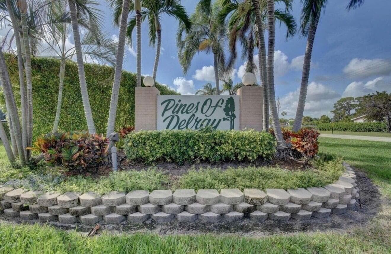 1020 Citrus Way 101 photo 17