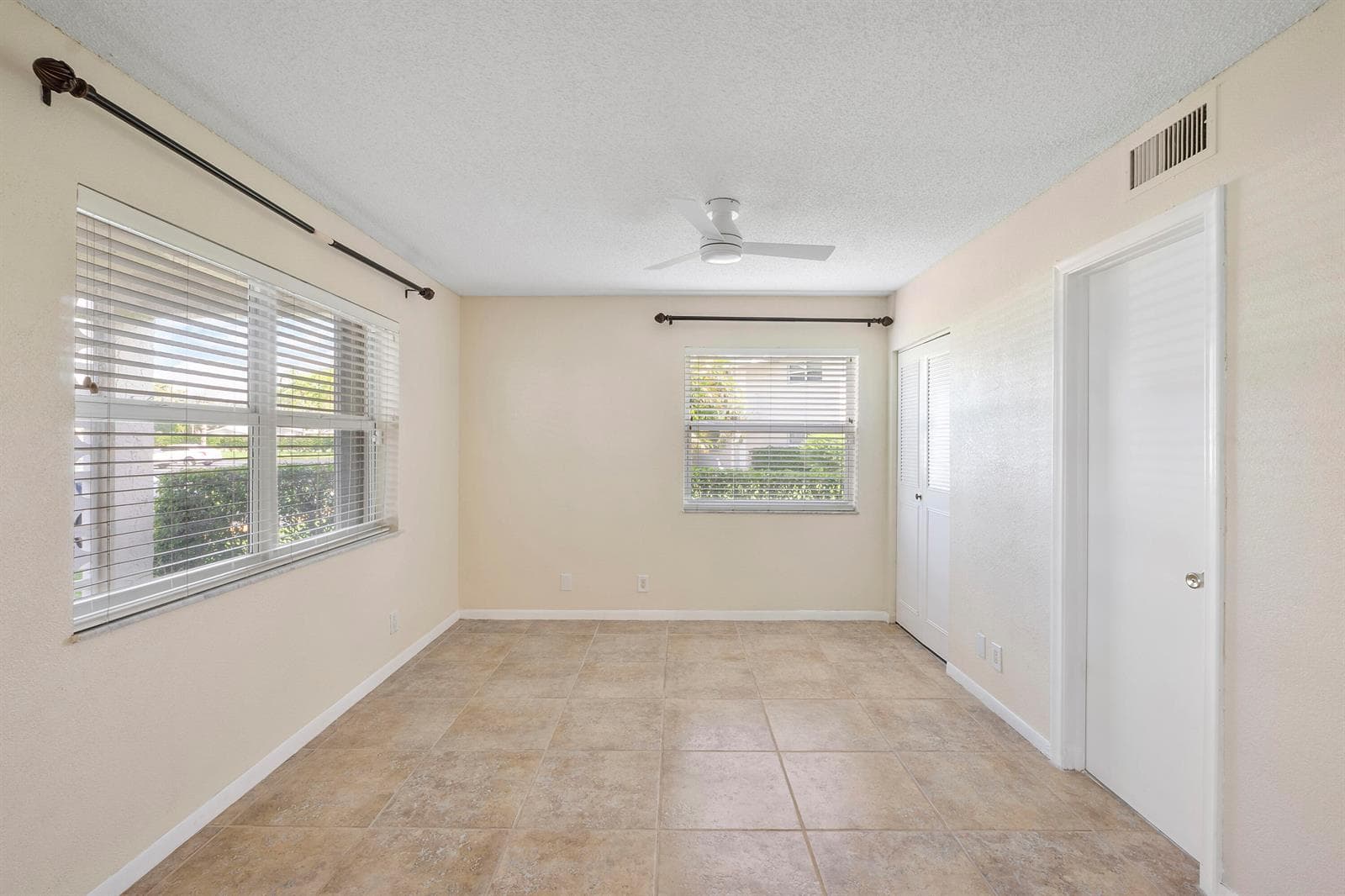 1020 Citrus Way 101 photo 10
