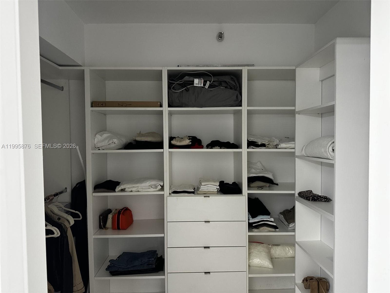 19195 36th Ct 201 photo 12