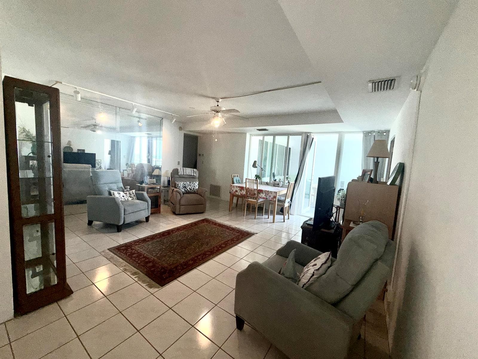 3233 NE 34th Street 1112 photo 6