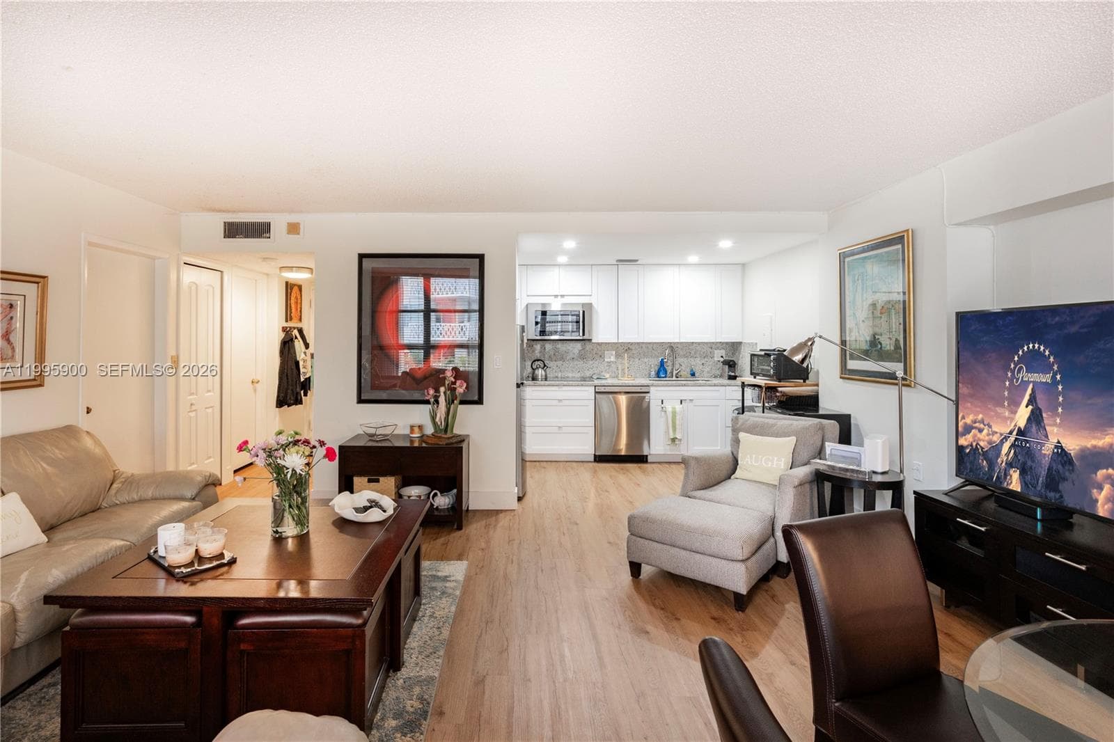 1440 Brickell Bay Dr 201 photo 6