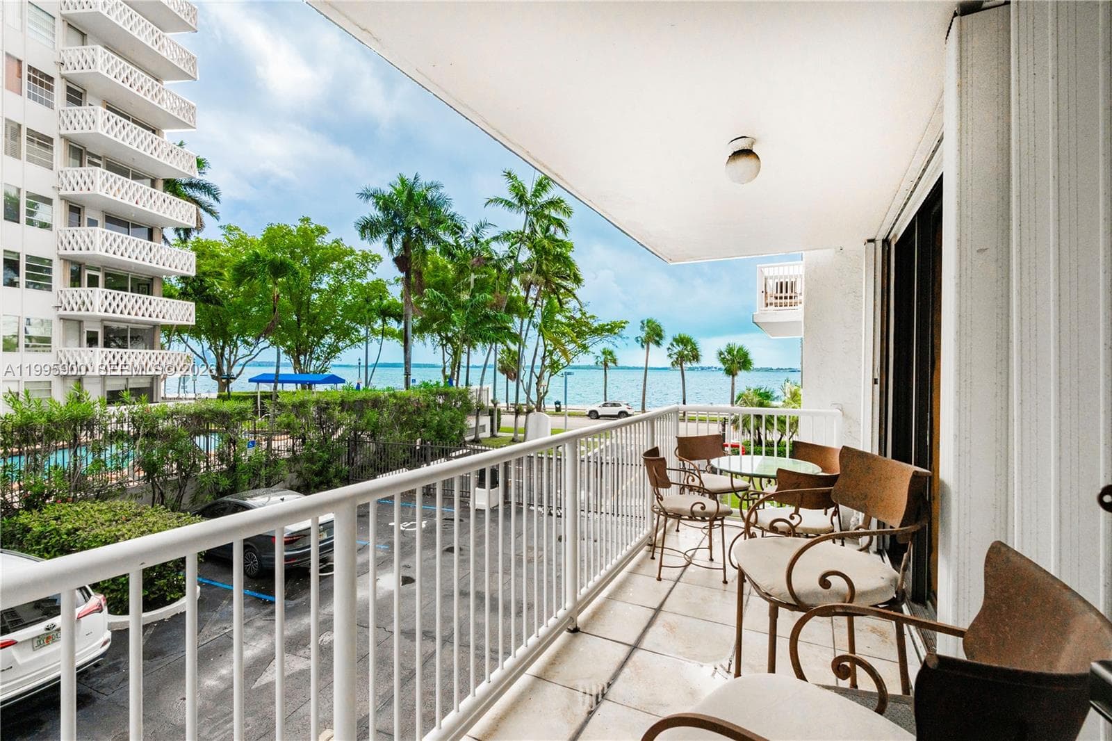 1440 Brickell Bay Dr 201 photo 8