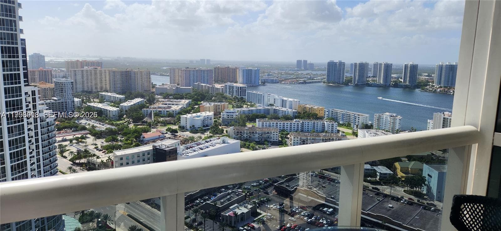18201 Collins Ave 4305 photo 2