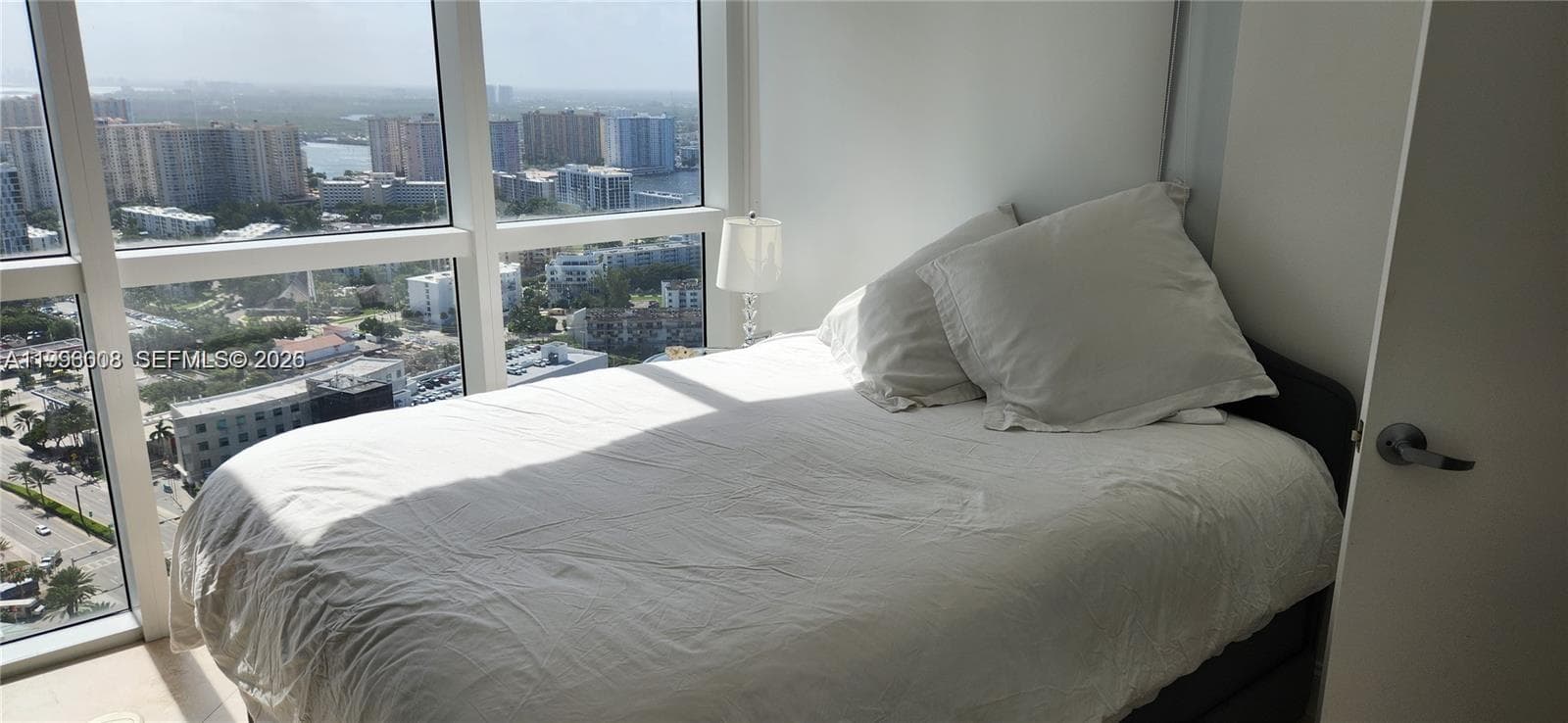 18201 Collins Ave 4305 photo 12