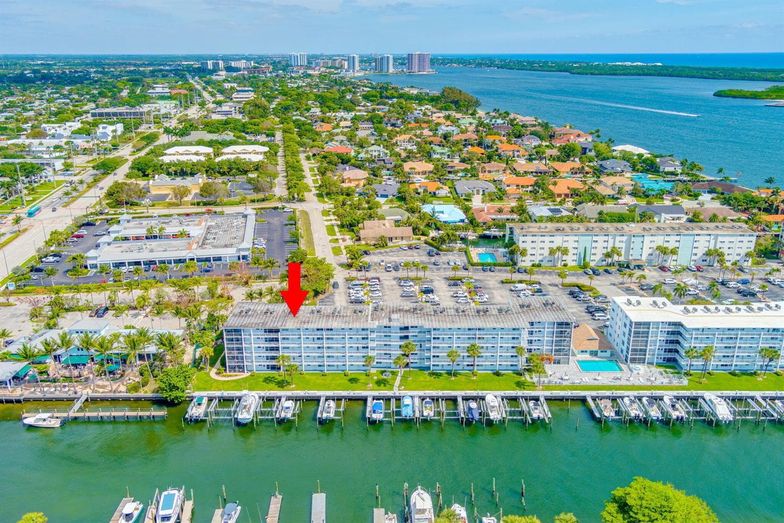 108 Paradise Harbour Boulevard 512 photo 22