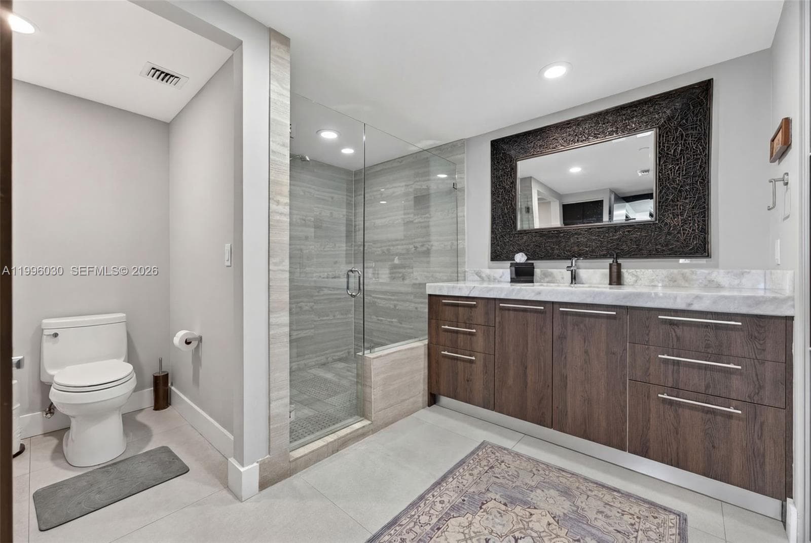 3951 Ocean Dr 1803 photo 16