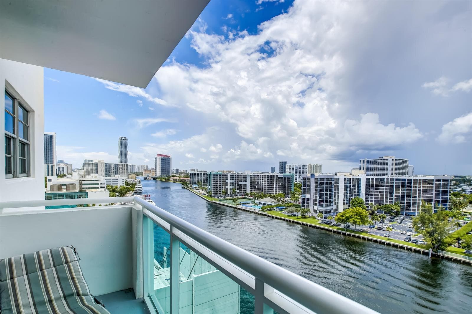 3000 S Ocean Drive 1100 photo 10