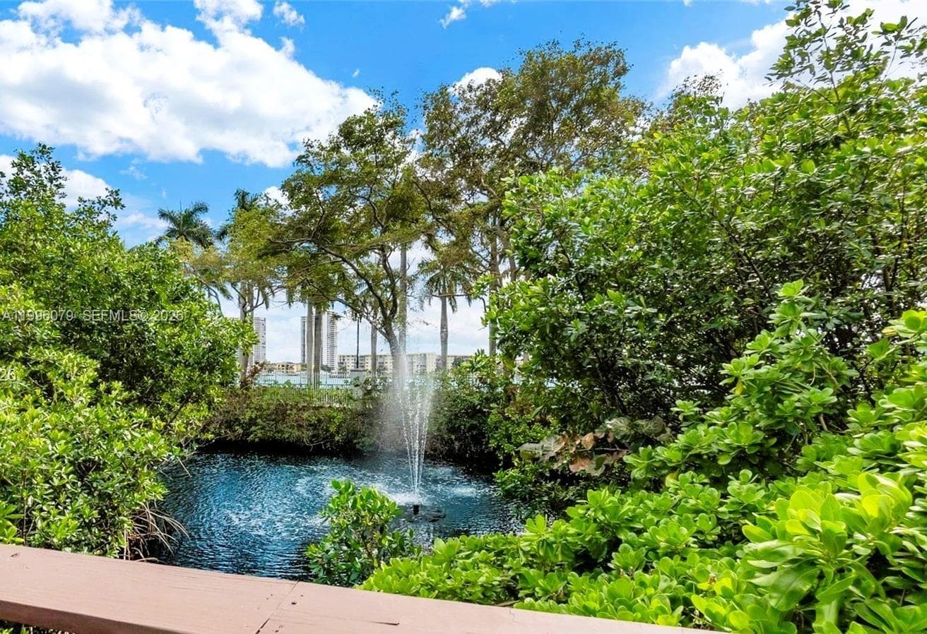 2851 183rd St 906E photo 16