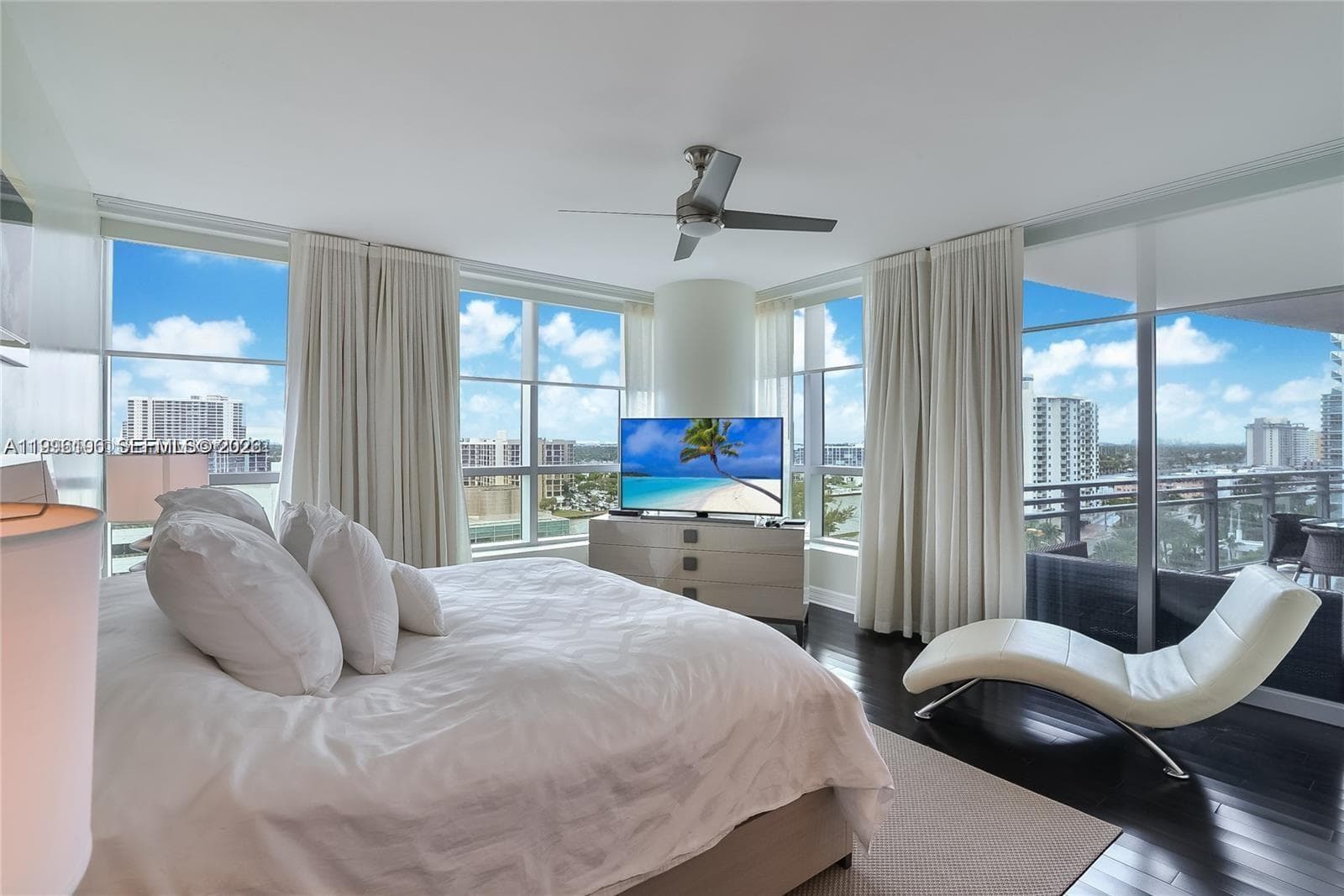 3535 S Ocean Dr 1006 photo 12