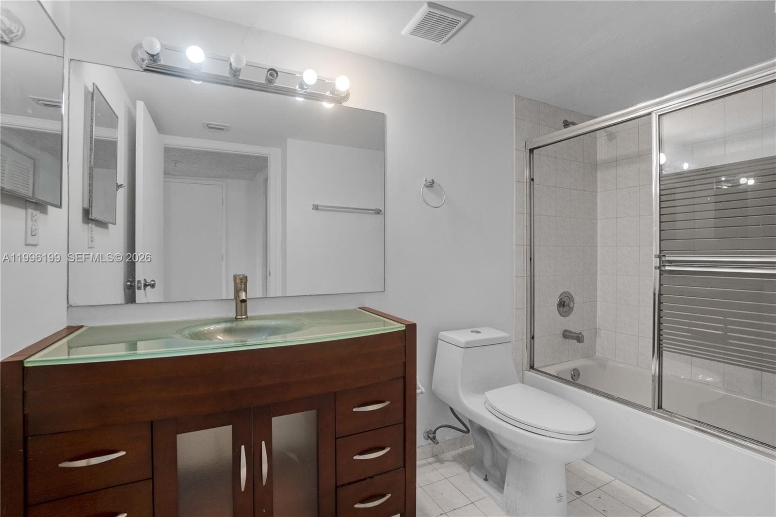 1688 West Ave 408 photo 20