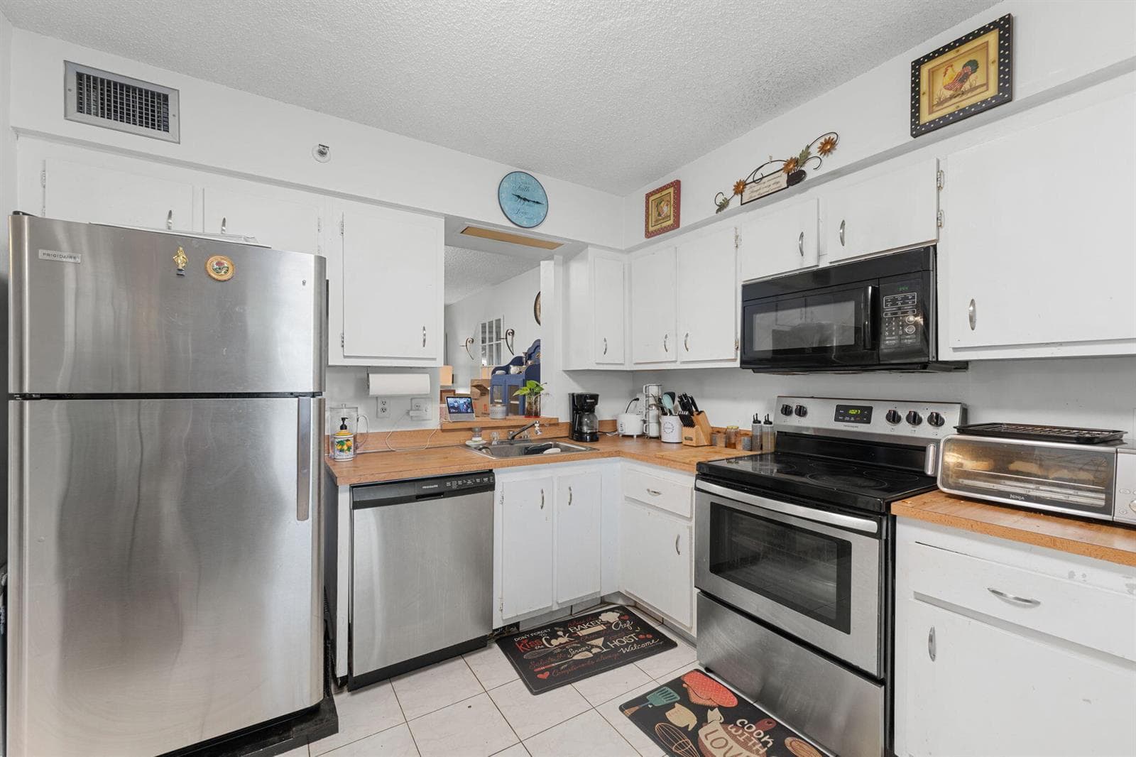 14527 Bonaire Boulevard 109 photo 13