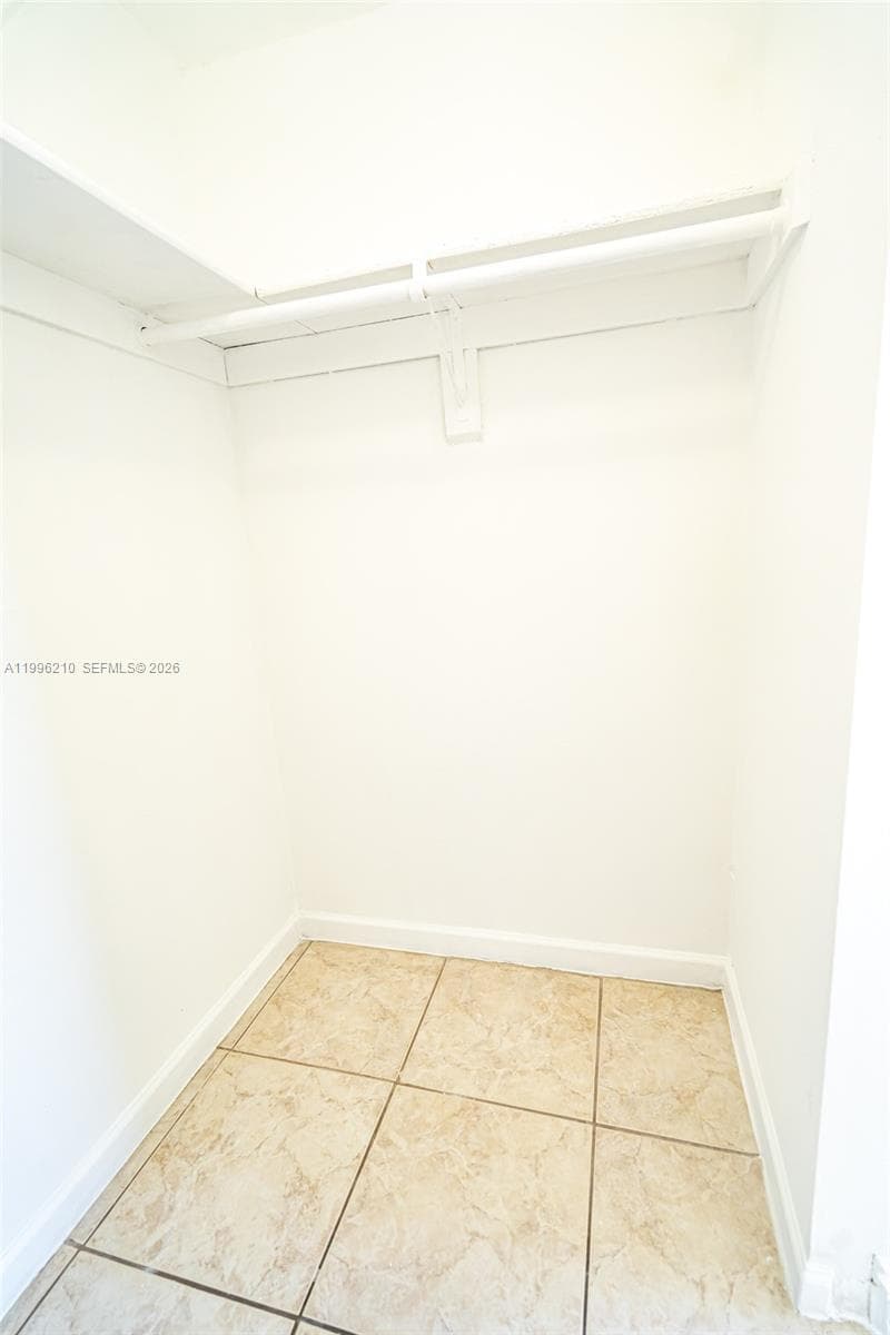 3527 168th St 301 photo 20