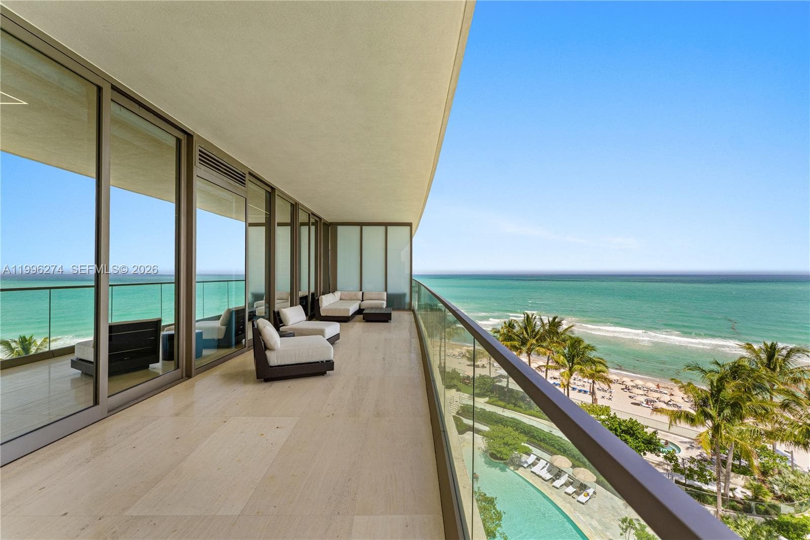 18975 Collins Ave 603 photo 23