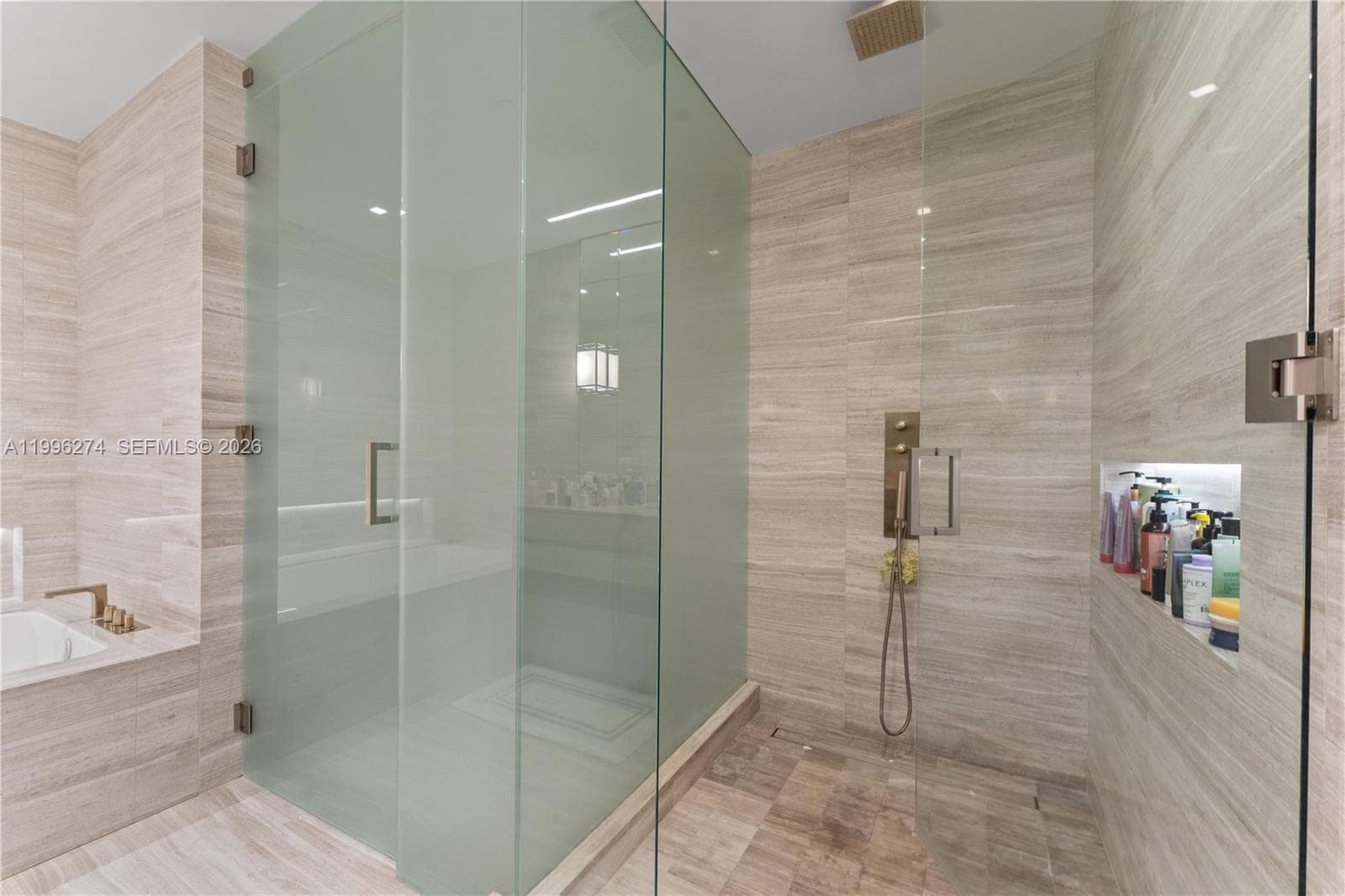 18975 Collins Ave 603 photo 19