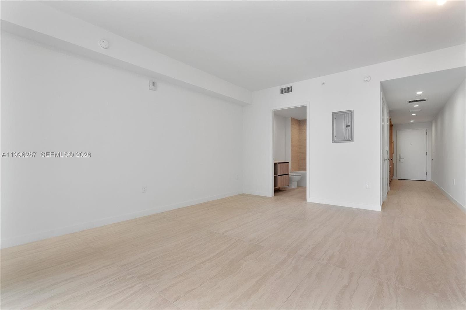77 SE 5th Street 3004 photo 11