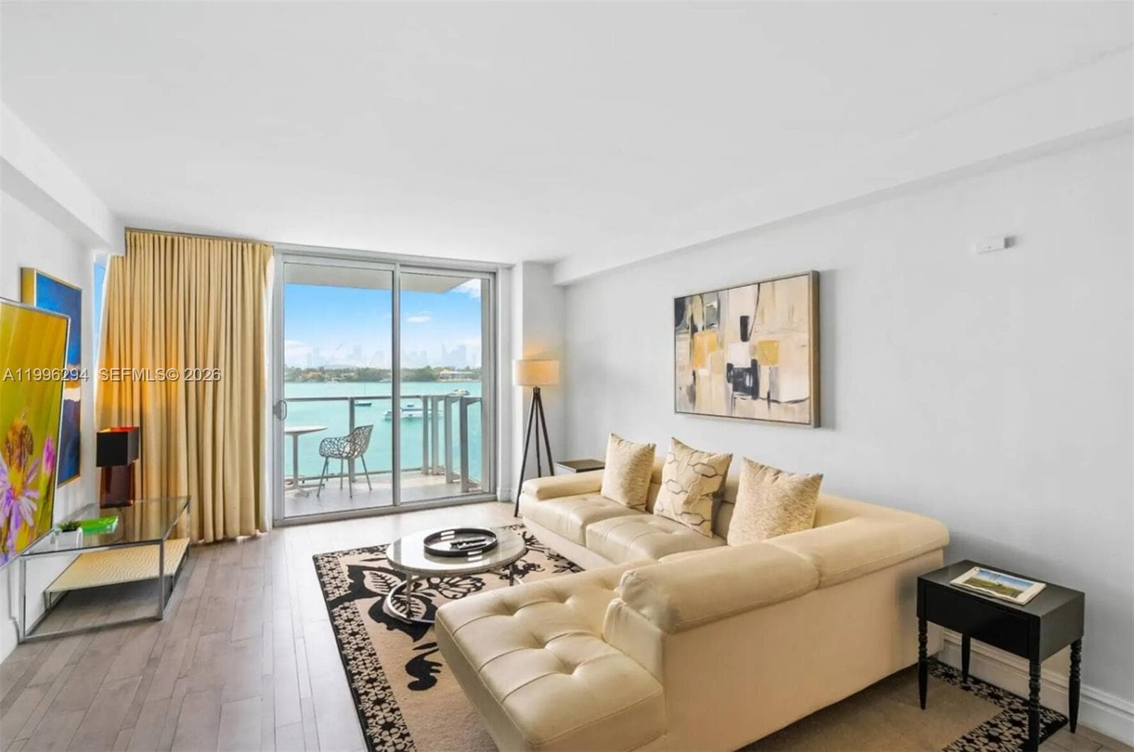 1100 West Ave 410 photo 7