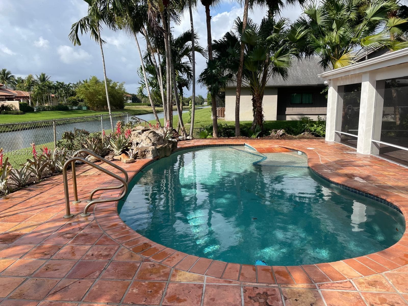 7940 173rd Ter photo 3