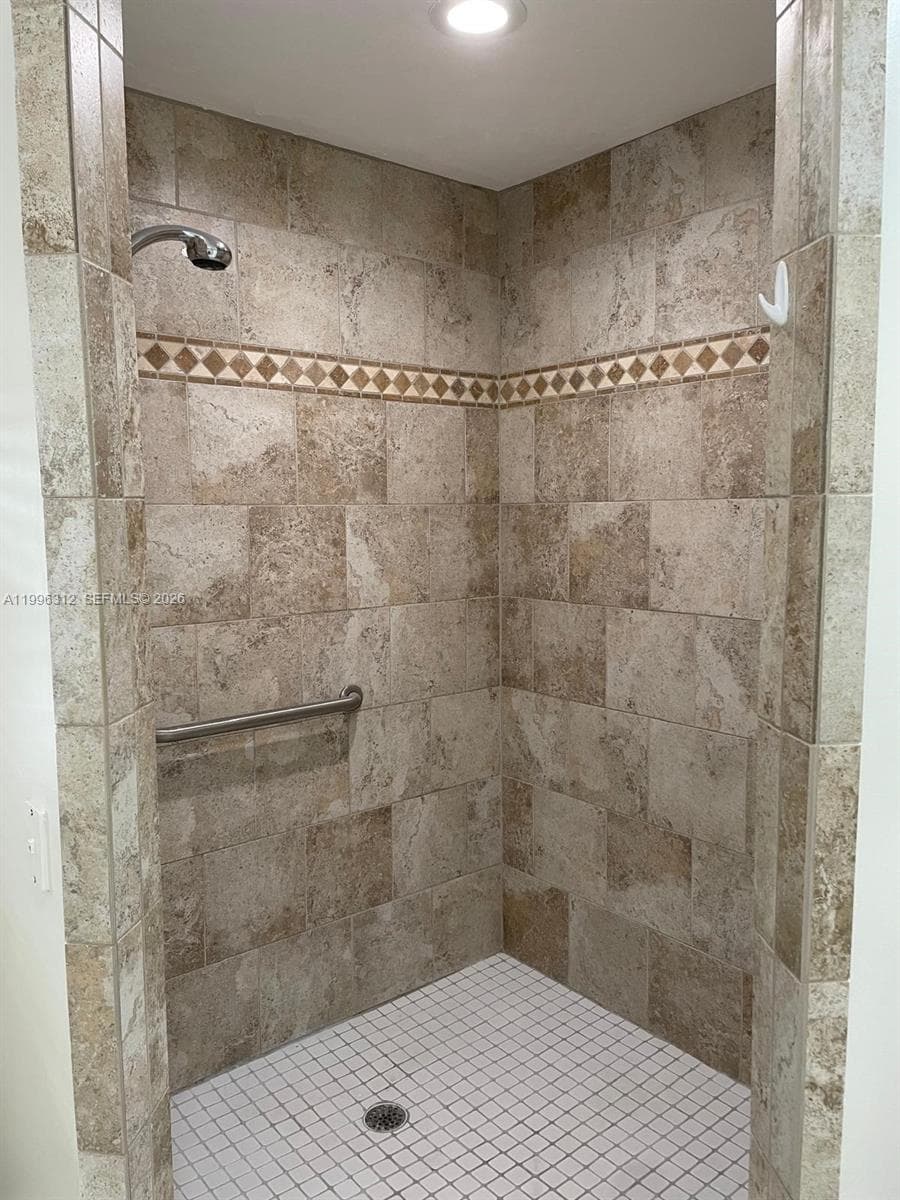 7940 173rd Ter photo 10