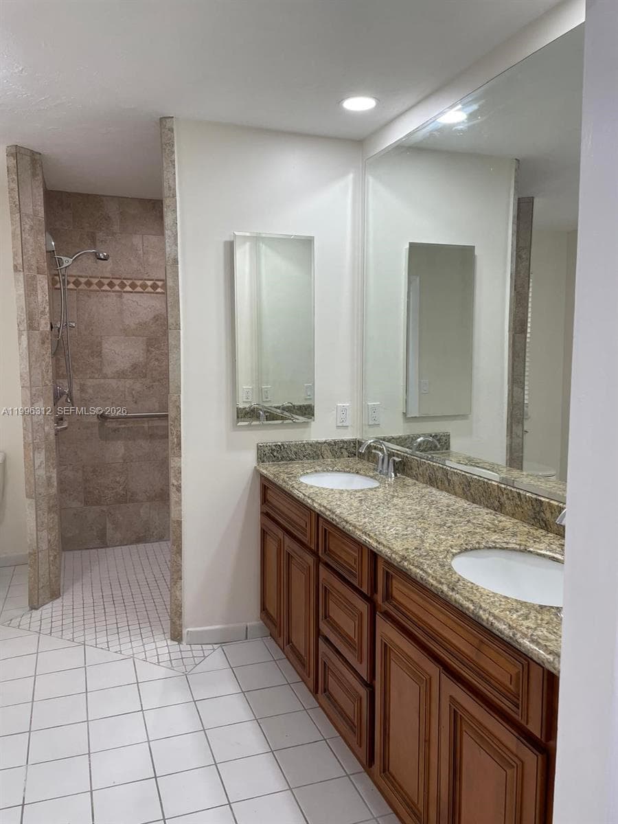 7940 173rd Ter photo 11