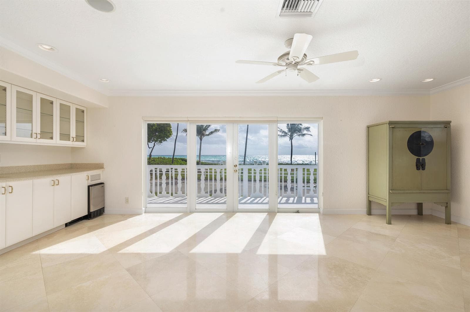 5505 N Ocean Boulevard 15-204 photo 3