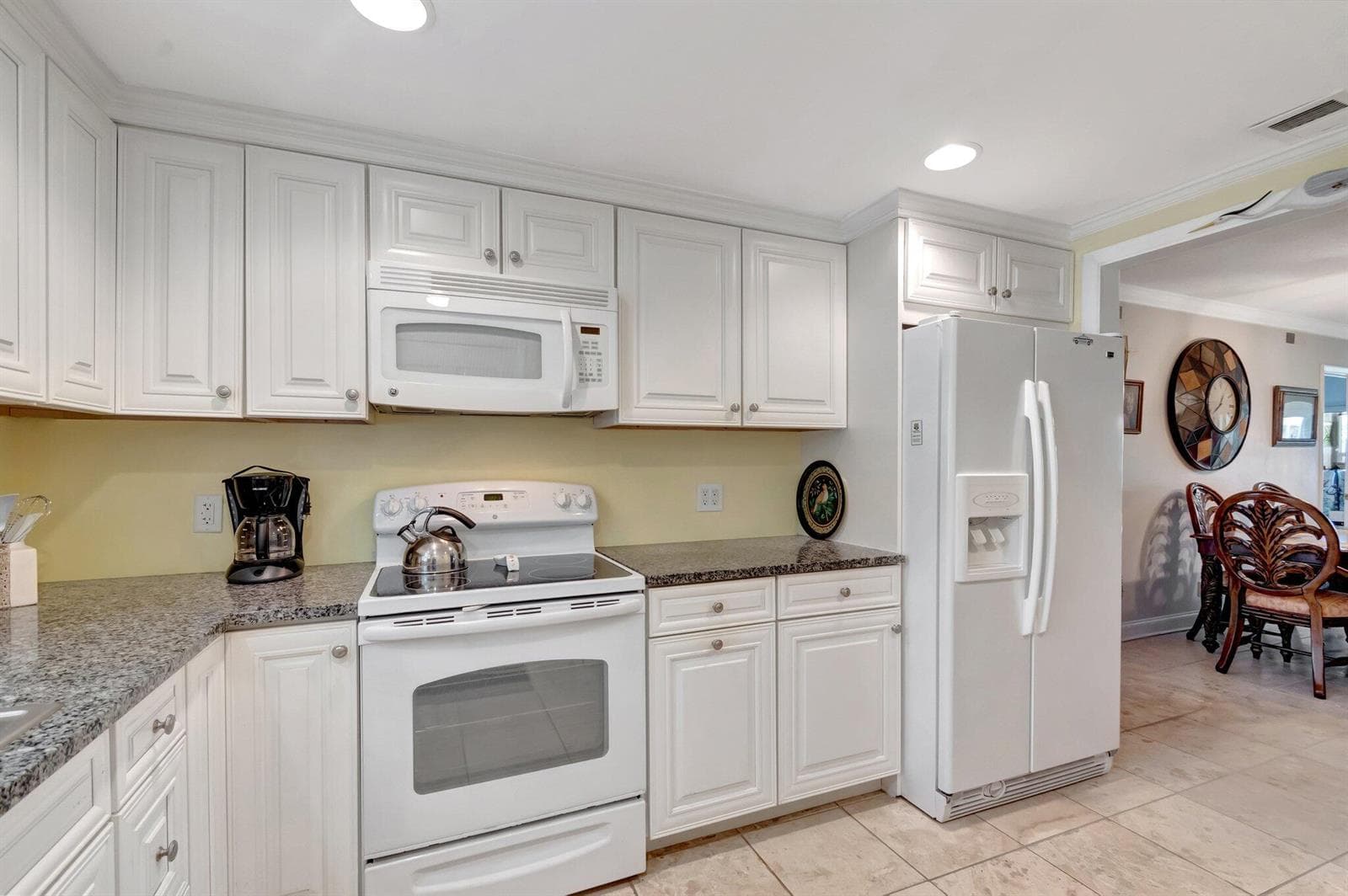 5550 N Ocean Boulevard 107 photo 15