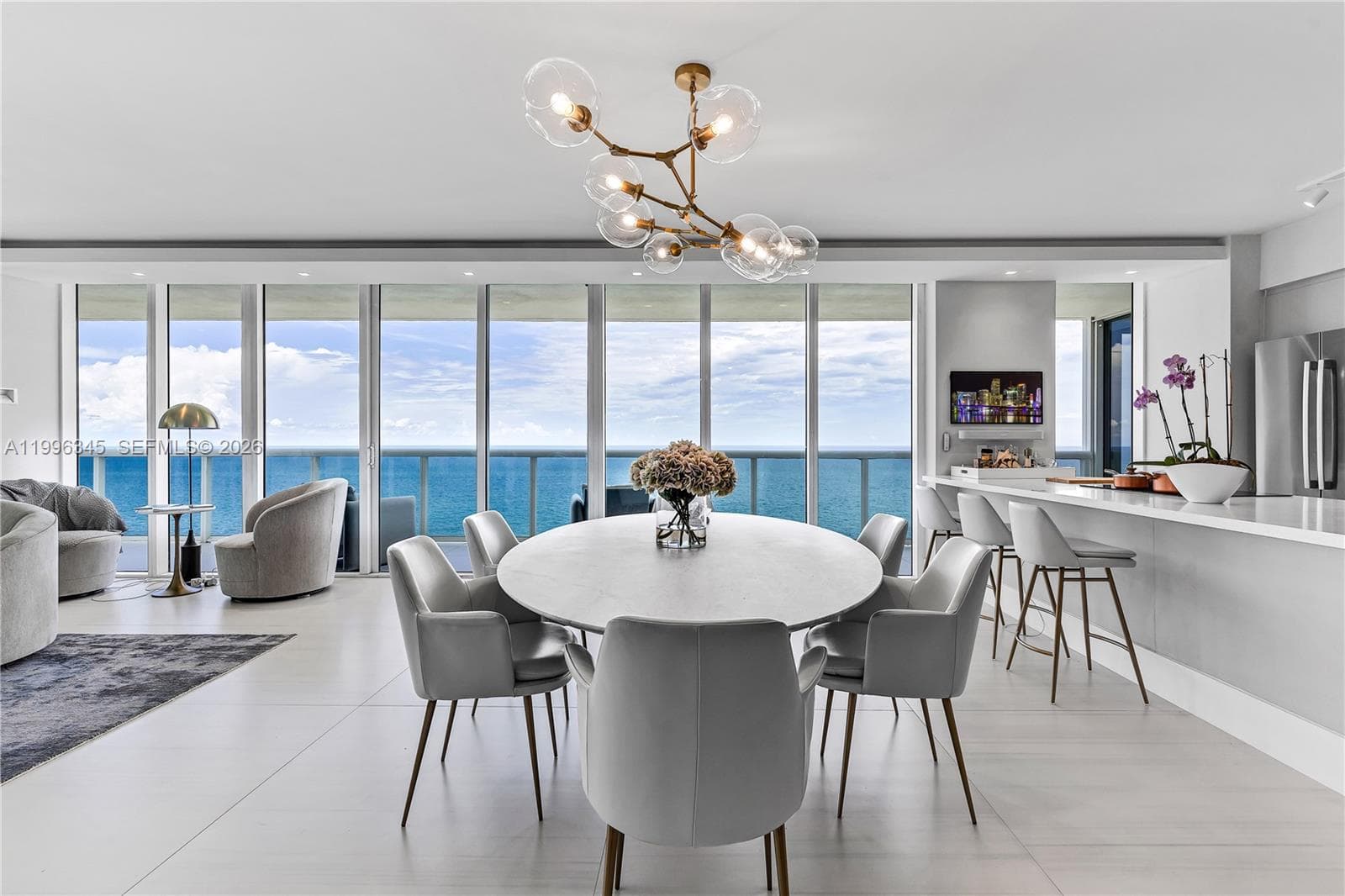 1830 Ocean Dr 1501 photo 12