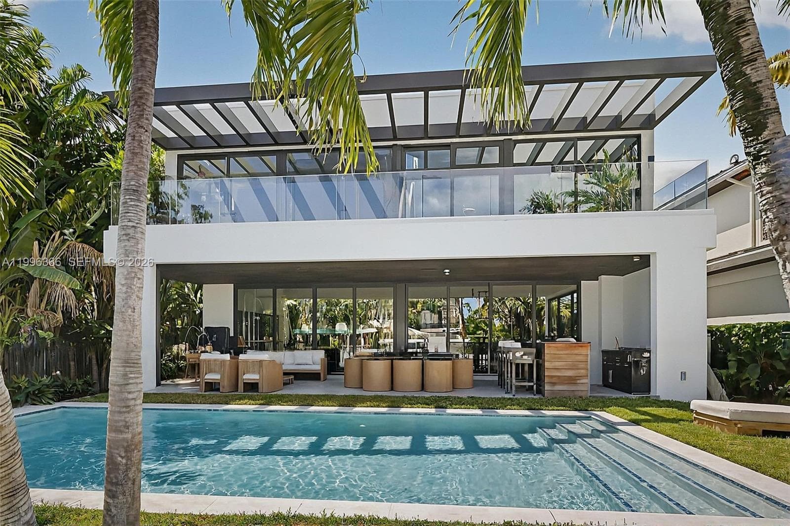 620 Solar Isle Dr photo 12