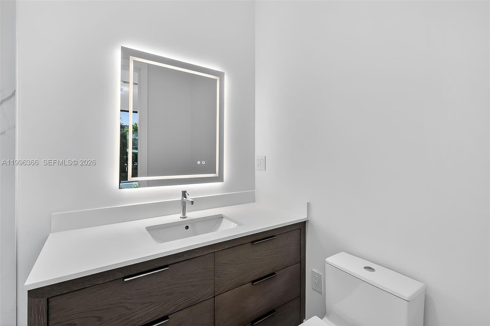 620 Solar Isle Dr photo 22