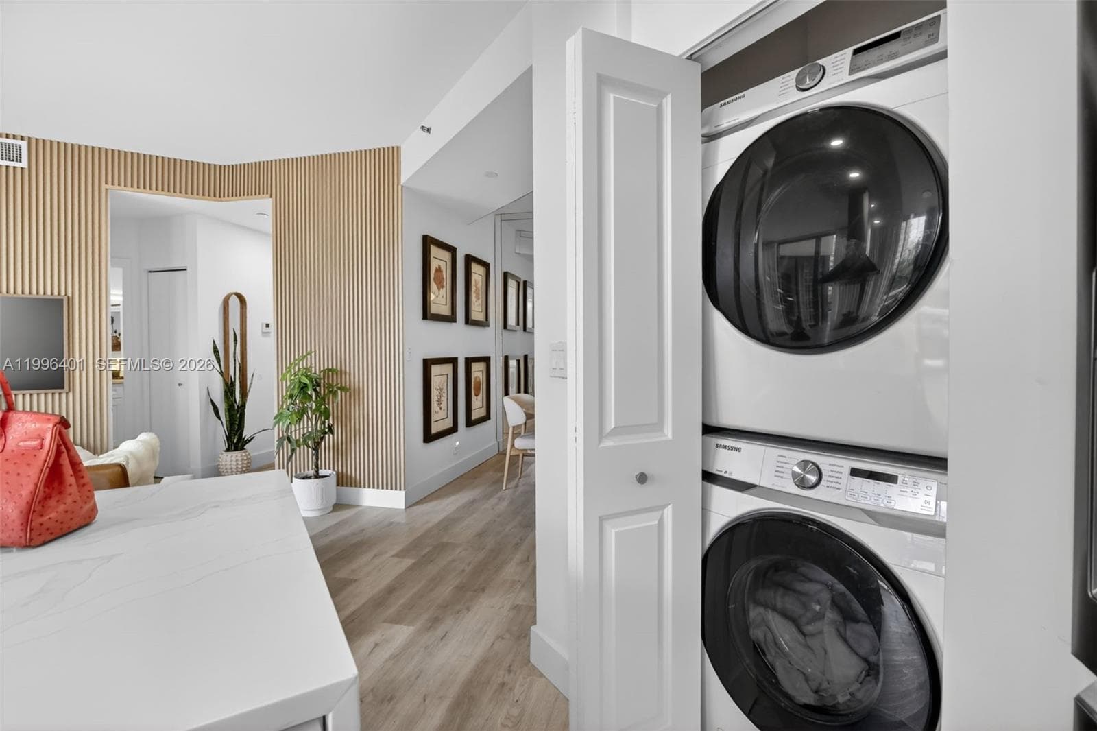 20185 Country Club Dr 204 photo 20