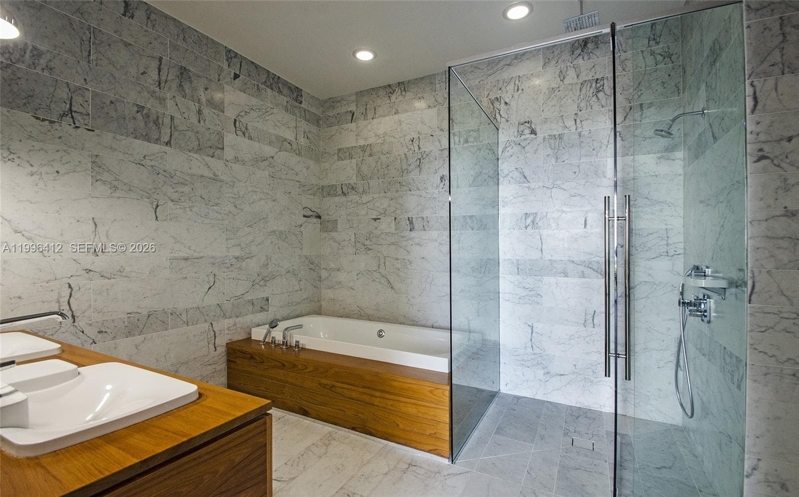 2669 Bayshore Dr 702-N photo 9