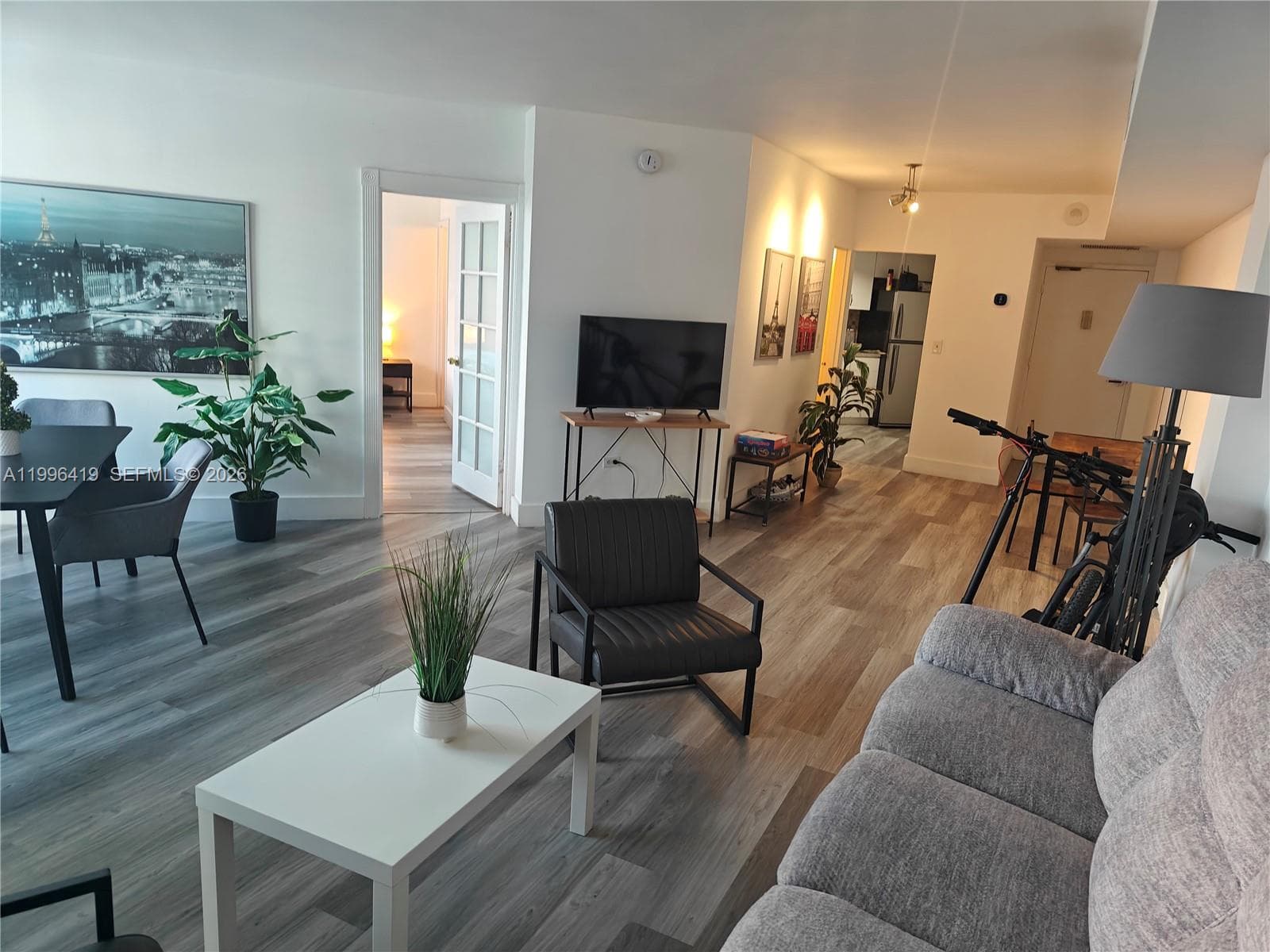 801 Brickell Bay Dr 1961 photo 16