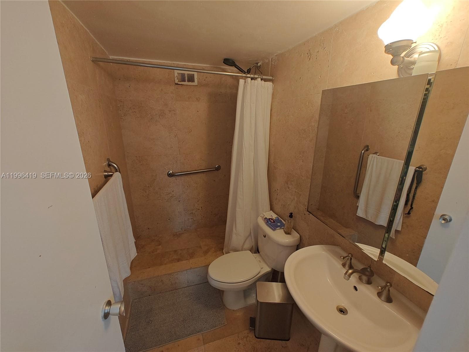 801 Brickell Bay Dr 1961 photo 24