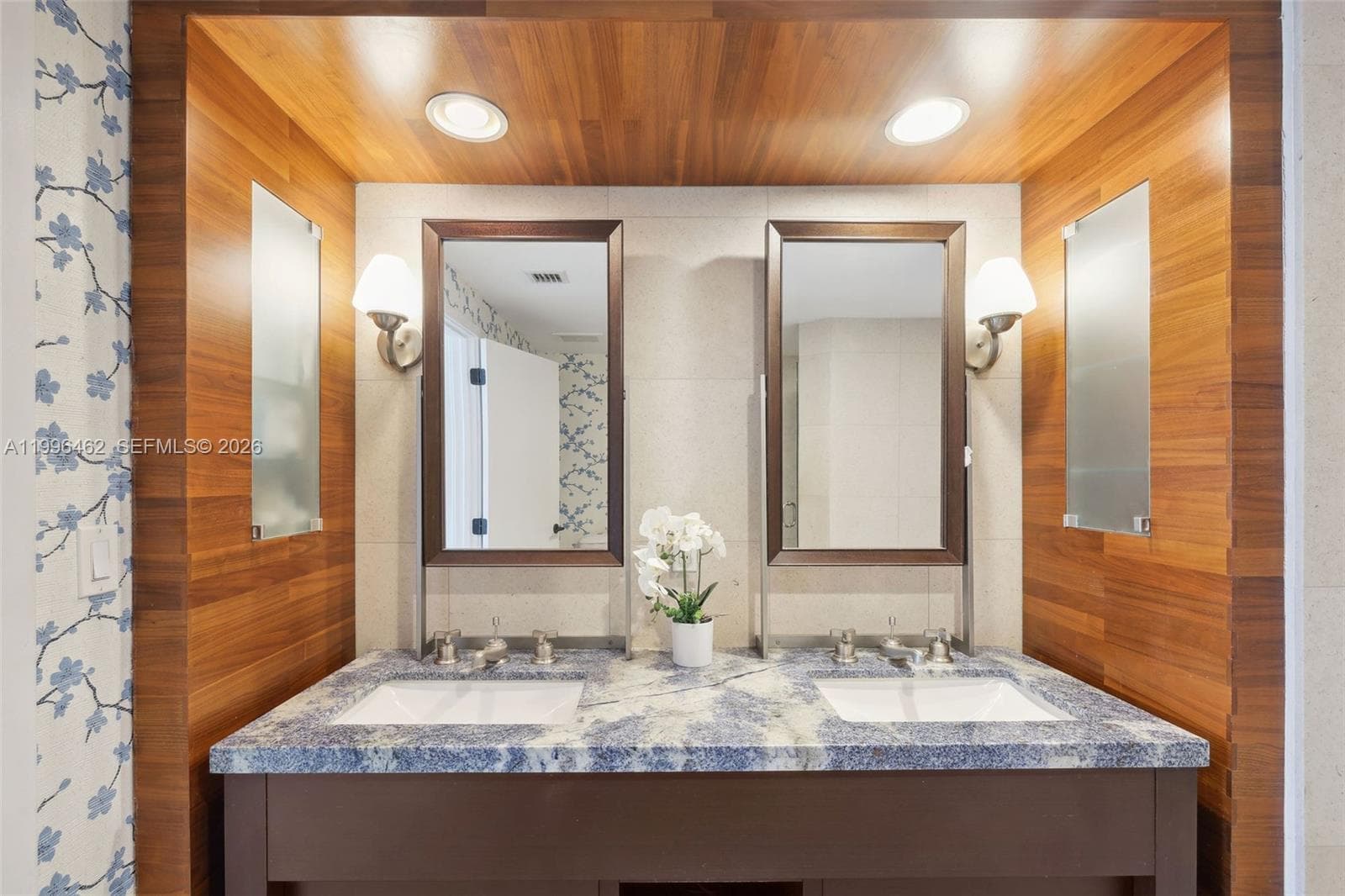 6799 Collins Ave 1106 photo 13