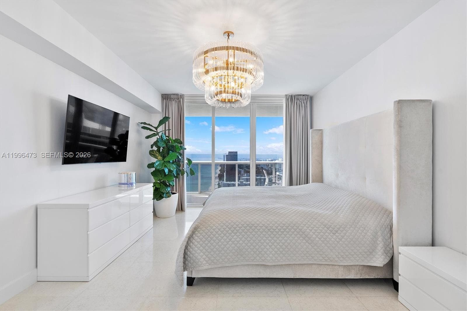 1830 Ocean Dr 4503 photo 13