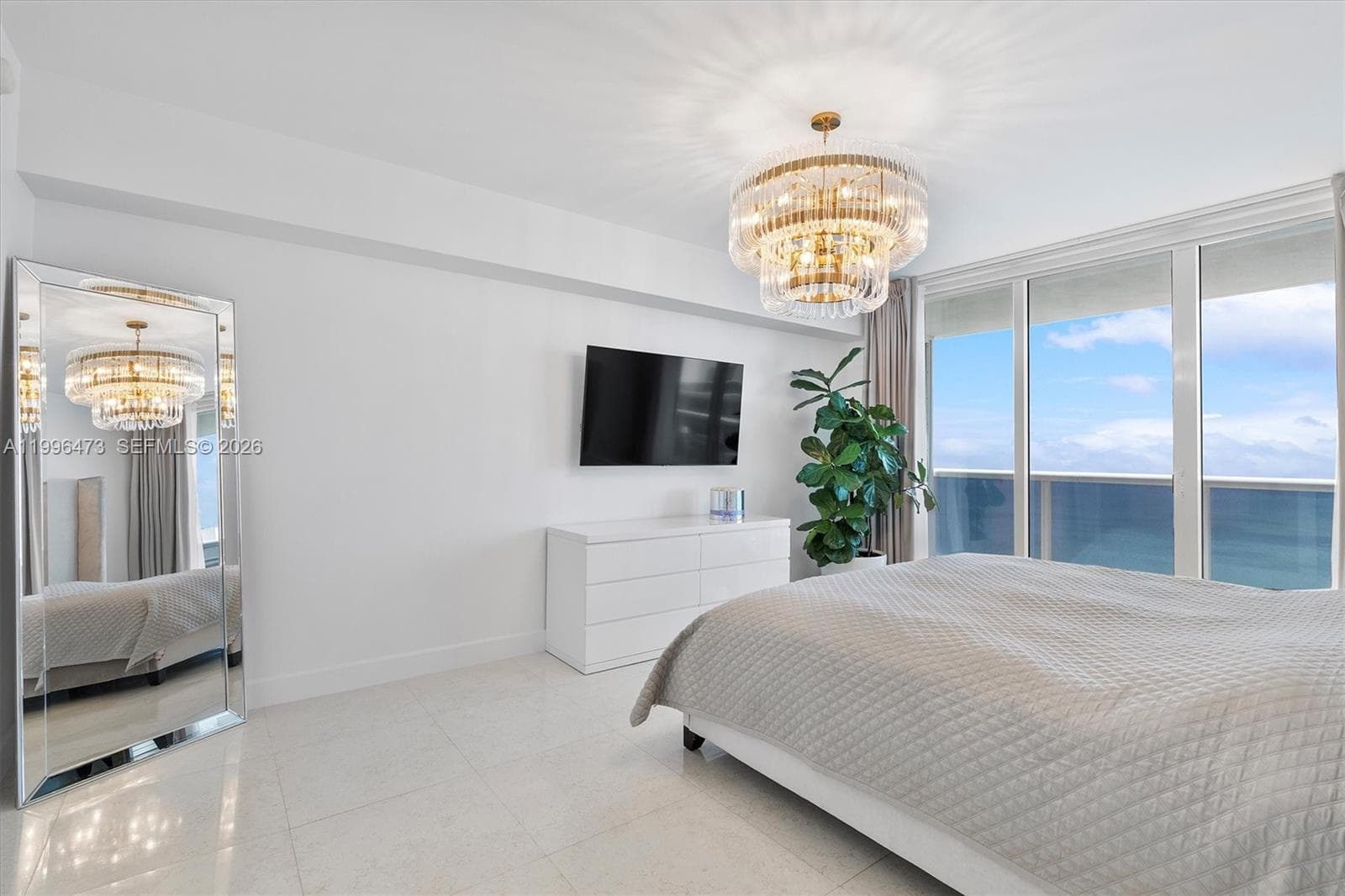 1830 Ocean Dr 4503 photo 12