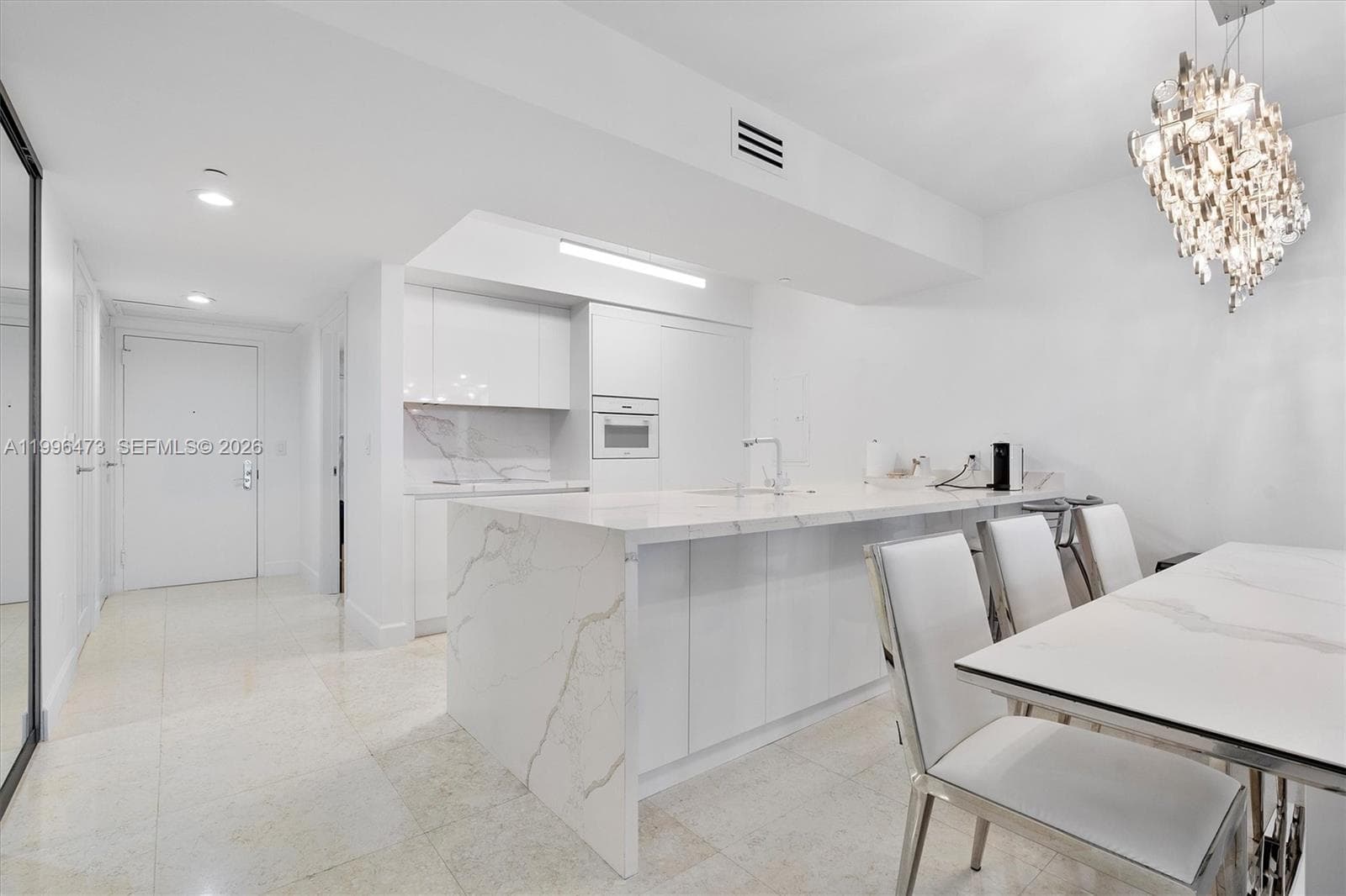 1830 Ocean Dr 4503 photo 9