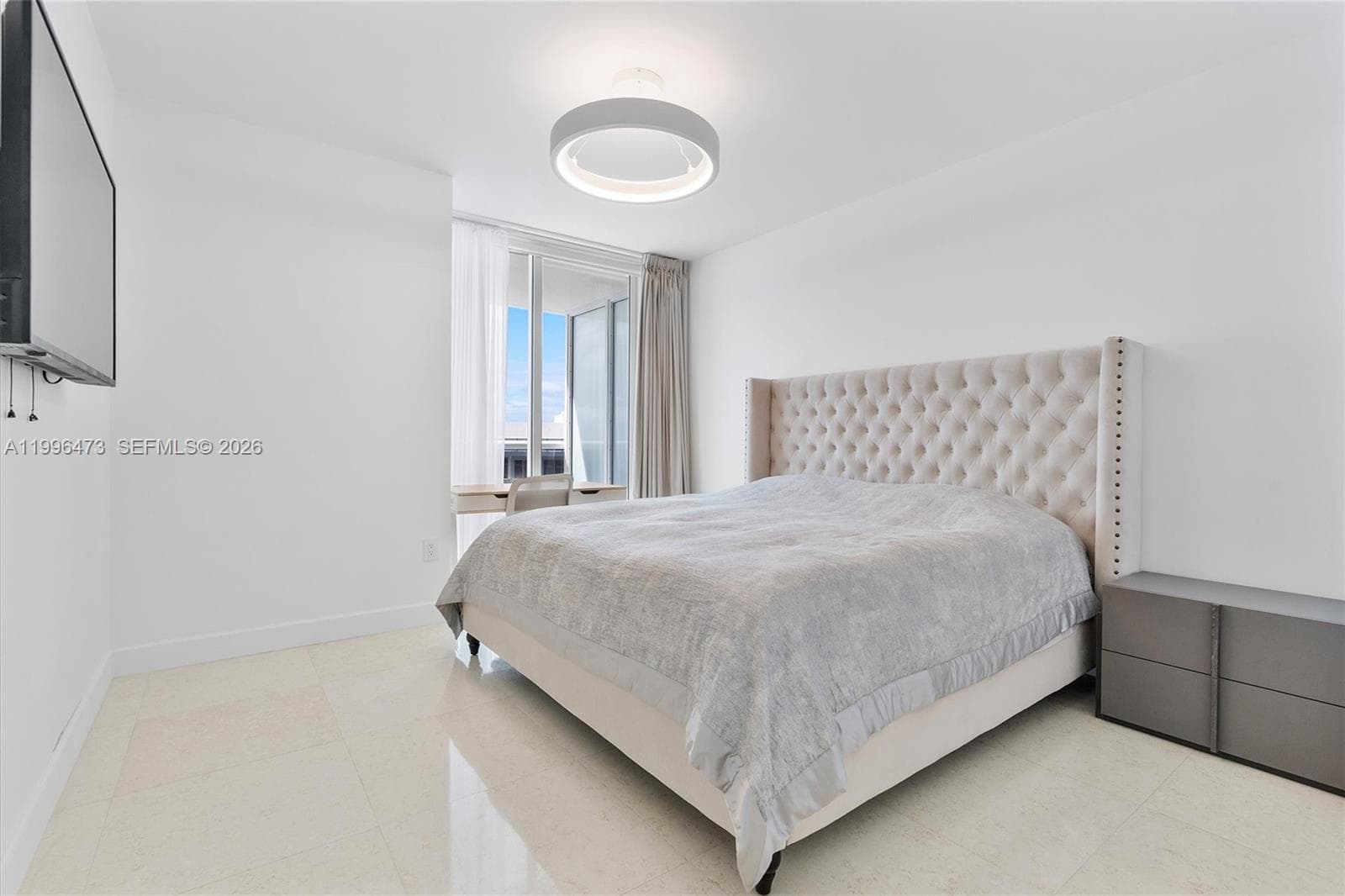 1830 Ocean Dr 4503 photo 24