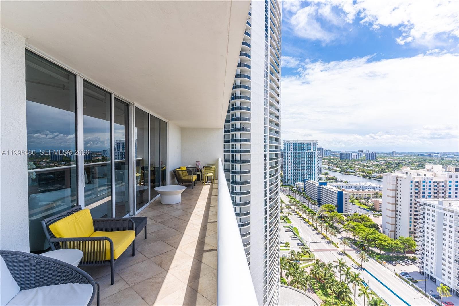 1830 Ocean Dr 2608 photo 9