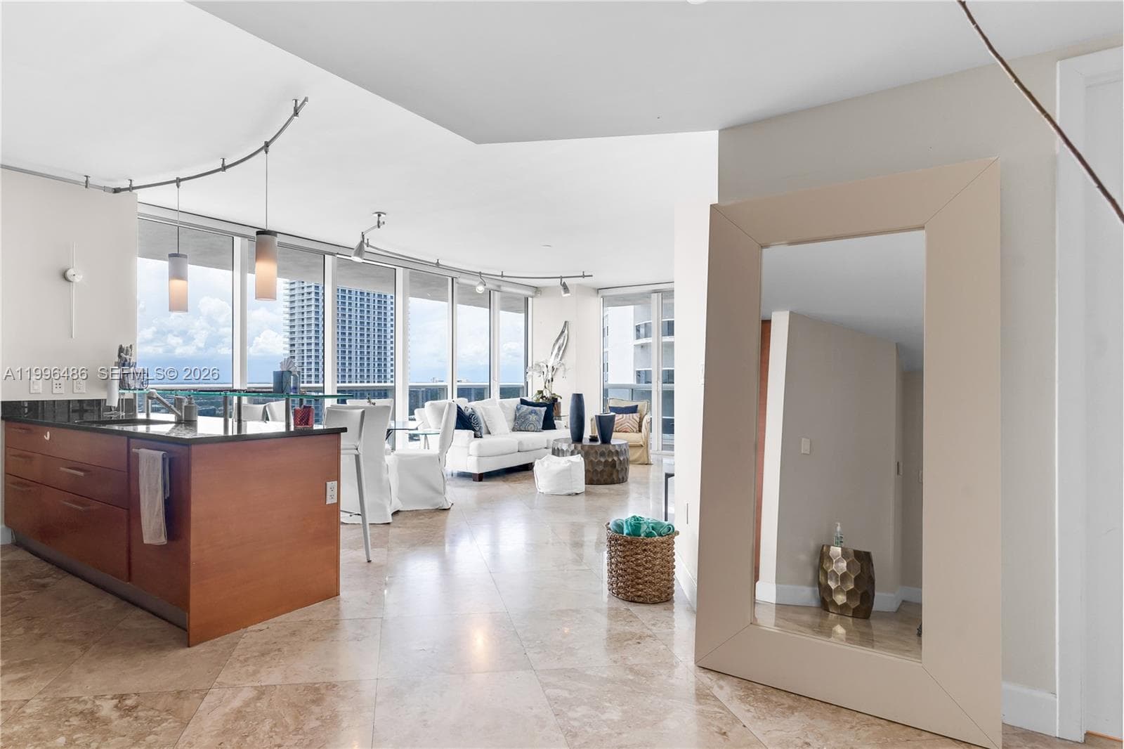 1830 Ocean Dr 2608 photo 15